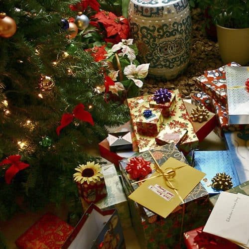 Can You Buy Alcohol on Christmas (and New Year's Day) in Your State