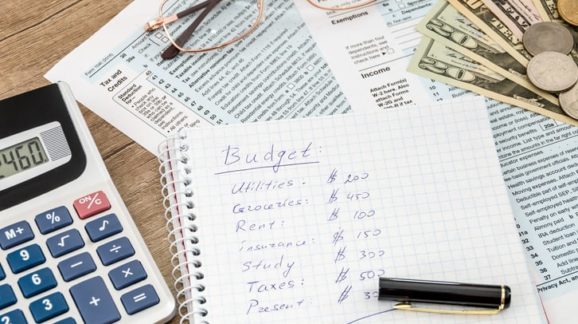 Budget - GettyImages-915636236