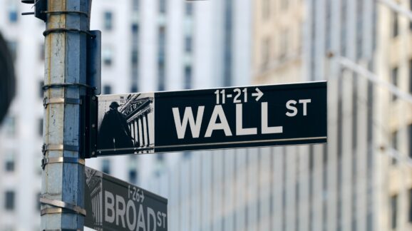 Wall Street doesn’t want to come back to the office