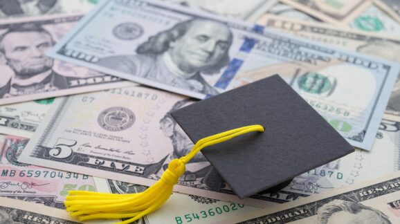 New student loan proposal is regressive, politicized, and won’t stop rising prices
