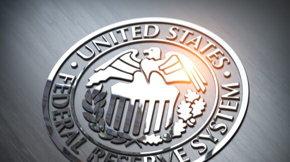 Federal Reserve keeps waiting for more data before cutting interest rates