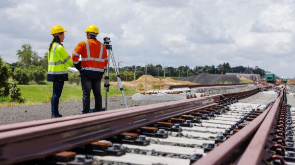 Coalition urges Congress to reject freight rail regulation in transportation bill